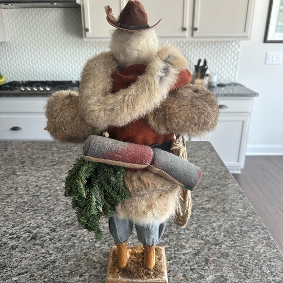 “Christmas in the Northwest” Santa by Donna - Picture 6 of 6